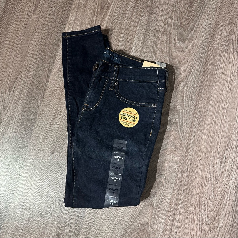 Aero NWT Jegging